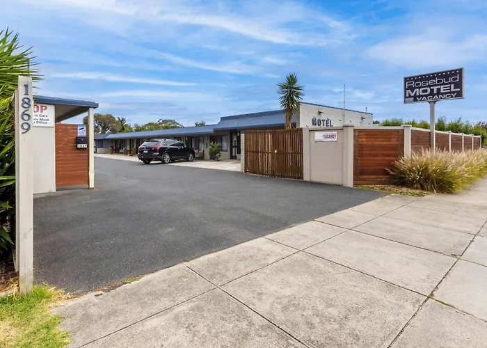 Rosebud Motel