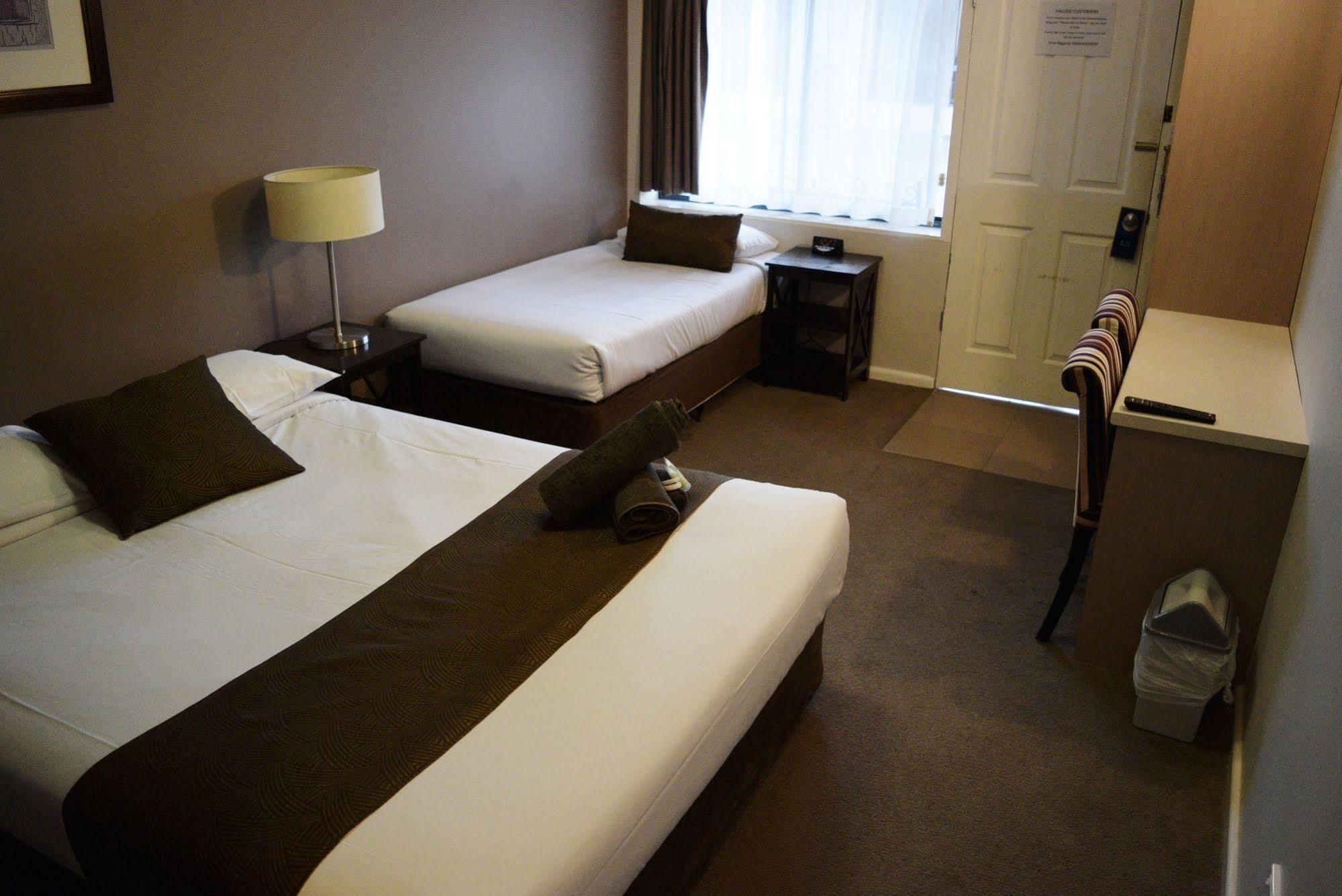 Motel Rosebud